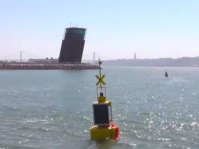 The buoy used in the first prototype of the offshore monitoring buoy KIC-OTS is characterized by its high stability in the high seas
